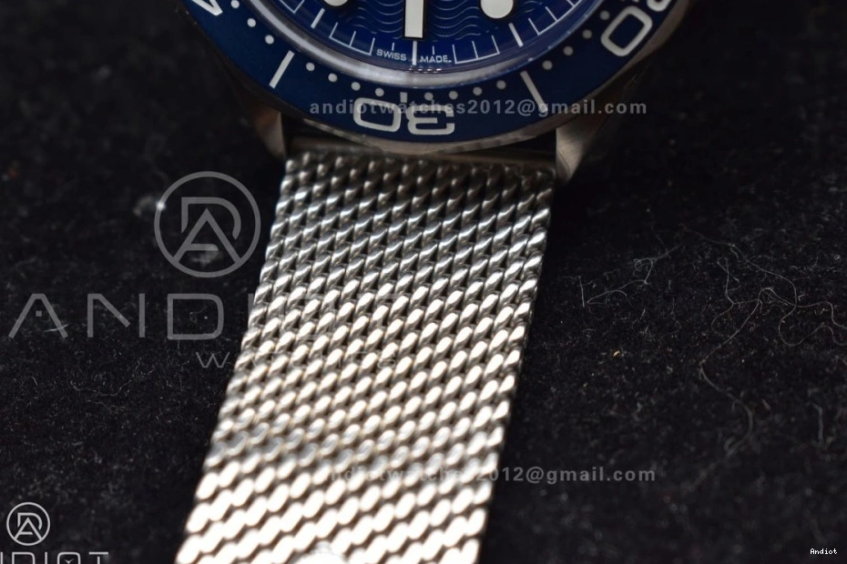 Bracelet Best anniversary VSF 42mm 300M James Bond 60th Mesh Edition A8806 on Seamaster 0102